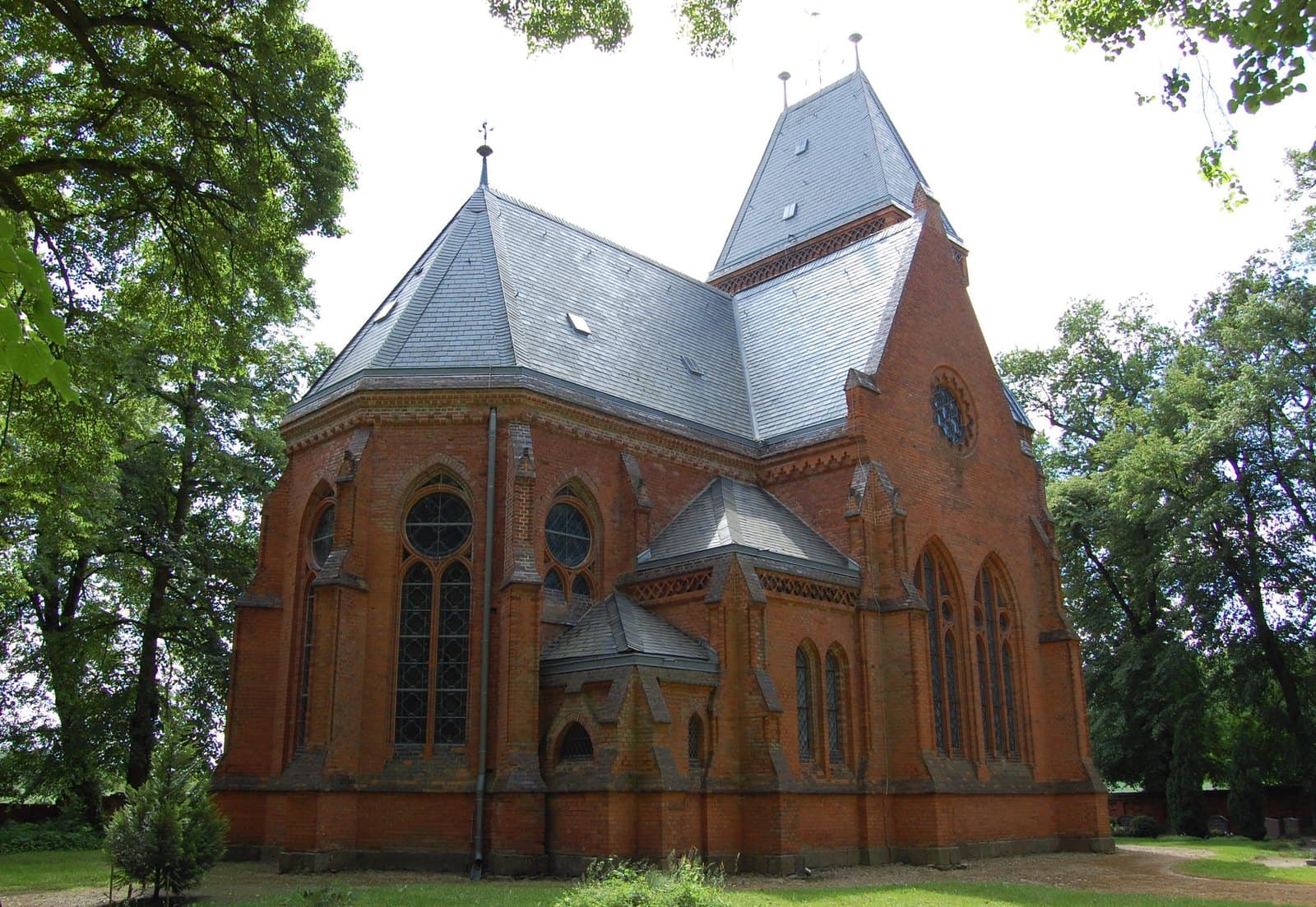 The estate church of Vollenschier