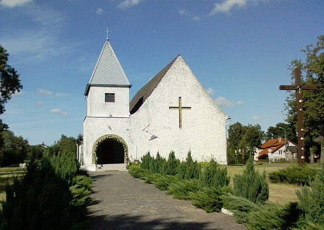 The village church of Robuń, the former Rabuhn